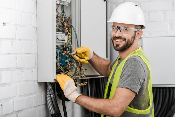 Best Local Electrician Companies  in Somers, WI